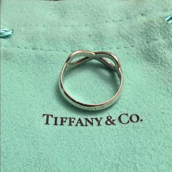 Tiffany & Co. Silver Infinity Ring - Picture 6 of 6